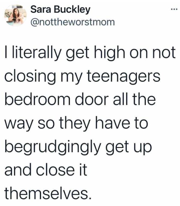 Parents And Teenagers Tweets (34 pics)