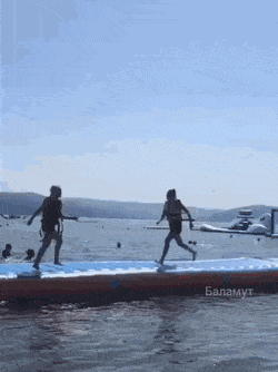 Acid Gifdump, August 17 (25 gifs)