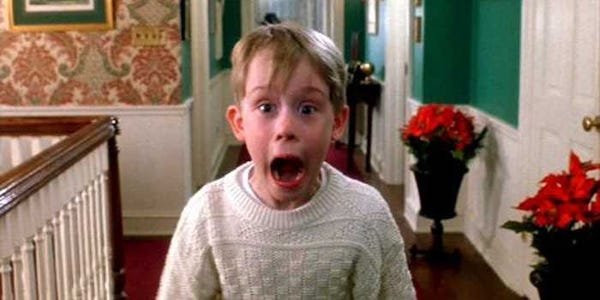 Movie And TV Plot Holes Explanations (23 pics)