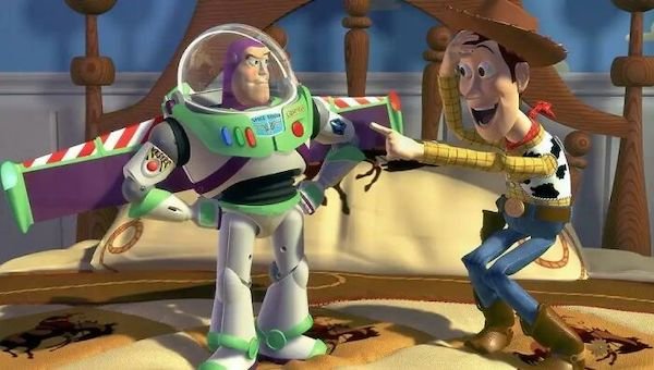 Movie And TV Plot Holes Explanations (23 pics)