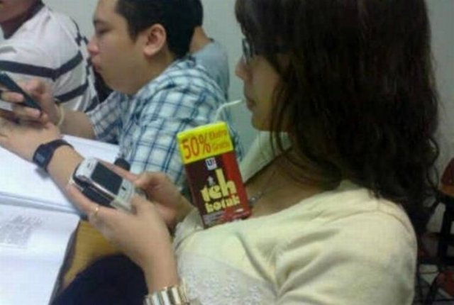 Acid Picdump 1 (83 pics)