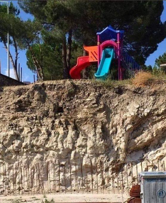 Acid Picdump 1 (83 pics)