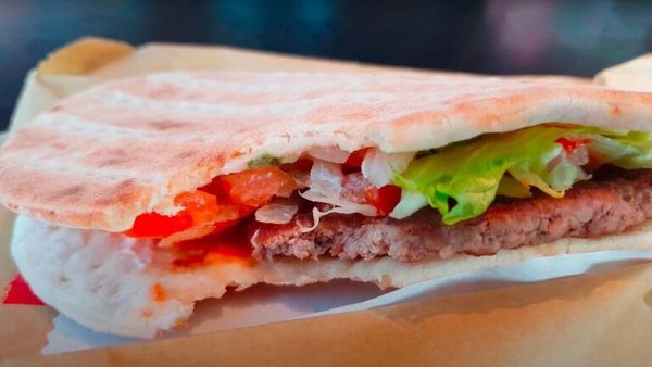 McDonald's Foods All Over The World (40 pics) McDonald's Foods All Over The World (40 pics)