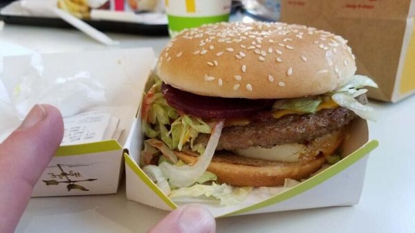 McDonald's Foods All Over The World (40 pics) McDonald's Foods All Over The World (40 pics)