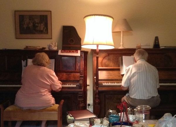 Wholesome Stories (38 pics)