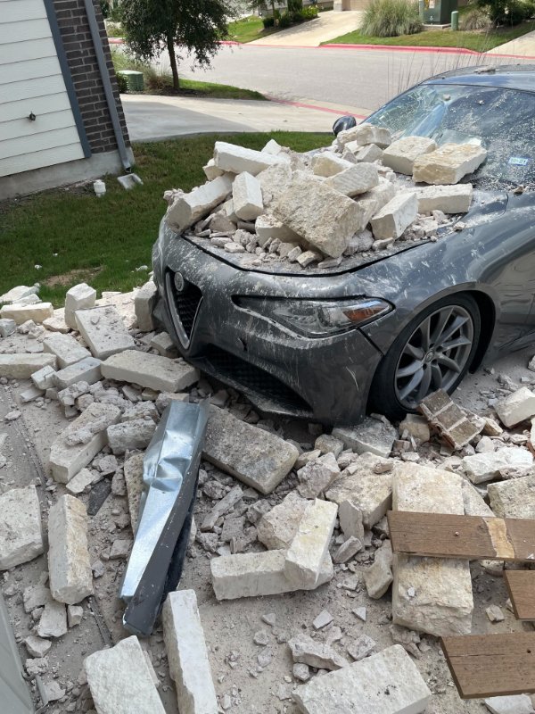 Bad Days Happen (22 pics)