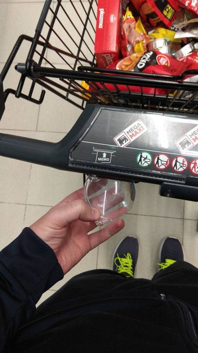 Things That May Impress You In Supermarkets (16 pics)