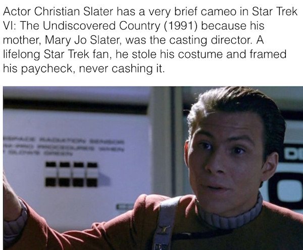 Hidden Movie Details (25 pics)