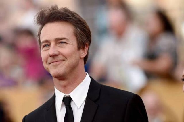Actors Ruined Careers (21 pics)