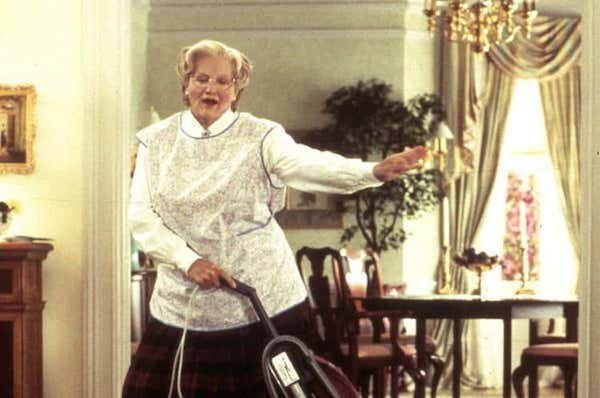 'Mrs. Doubtfire' Movie Facts (14 pics)