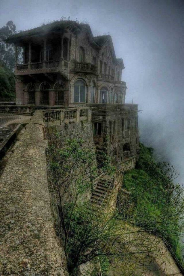 Beautiful Abandoned Places (49 pics)