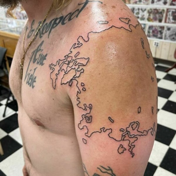 Creative Tattoos That Cover Scars (32 pics)