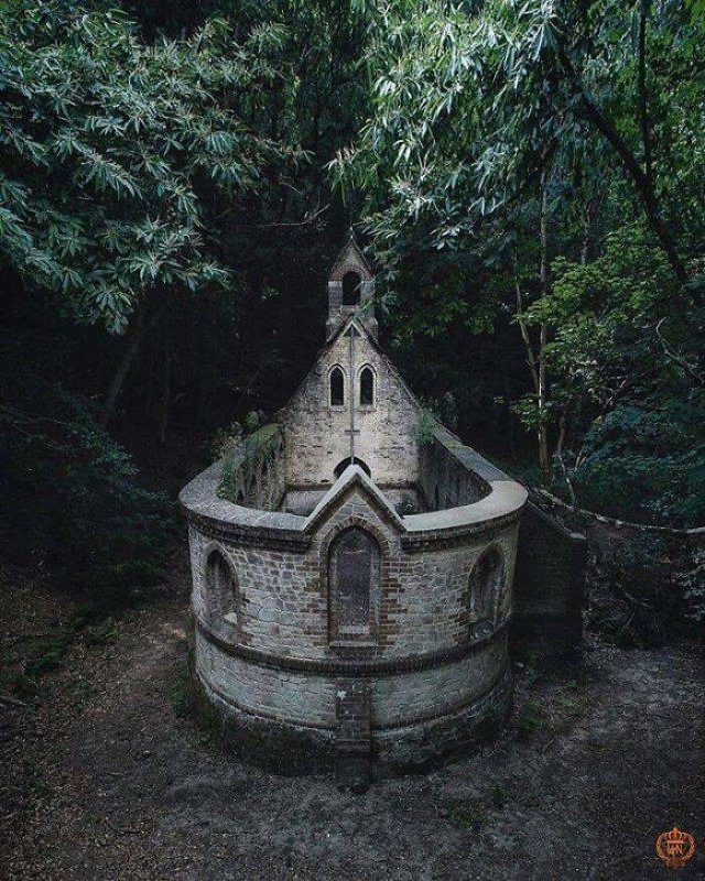 Beautiful Abandoned Places (49 pics)