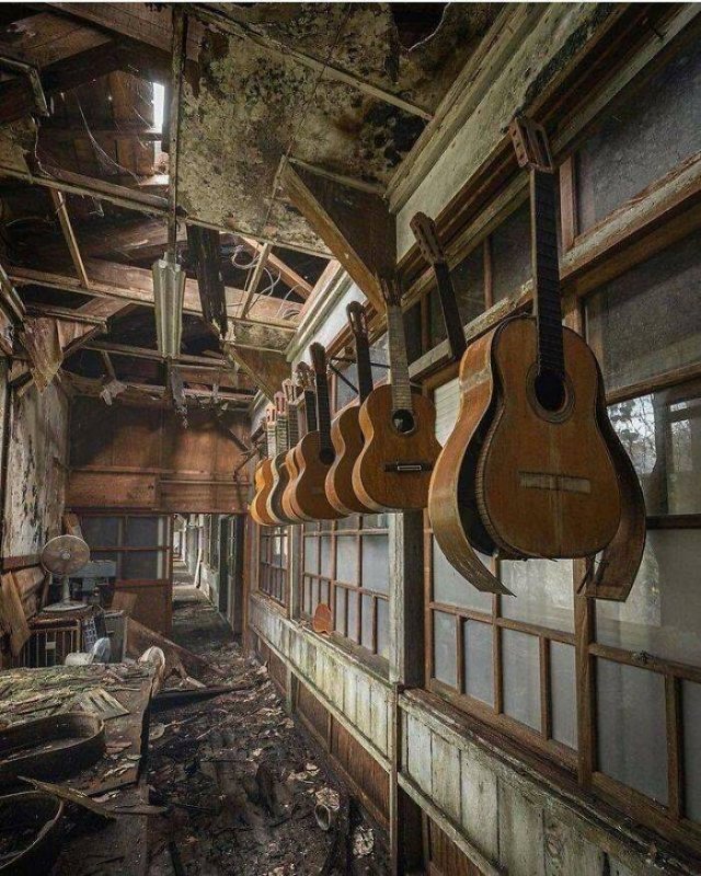 Beautiful Abandoned Places (49 pics)