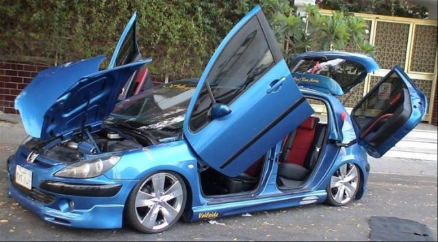Weird Cars (50 pics)