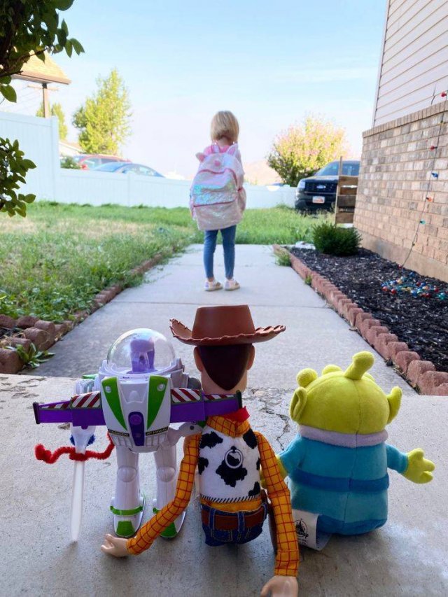 Living With Children (21 pics)