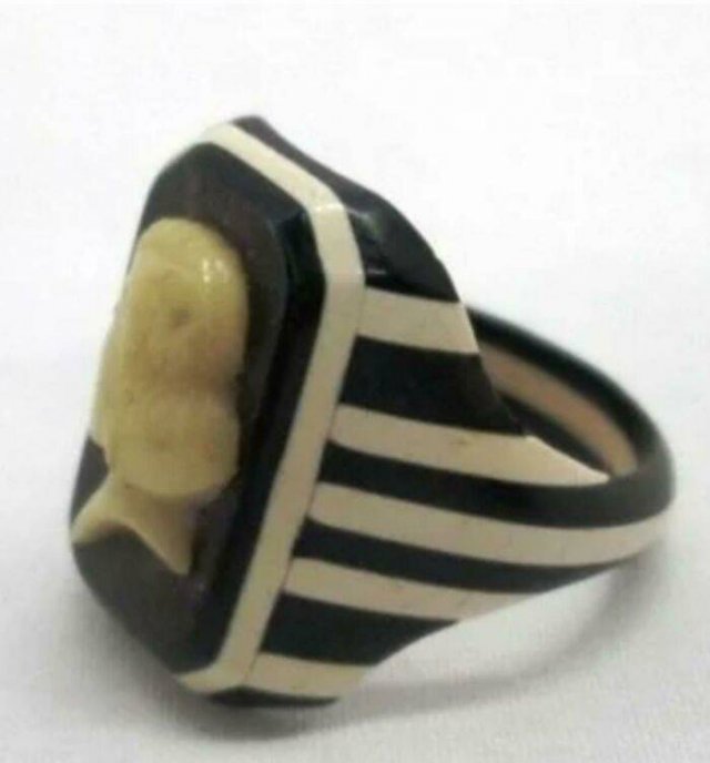 Things That Were Made Illegally By Prisoners (34 pics) Things That Were Made Illegally By Prisoners (34 pics)