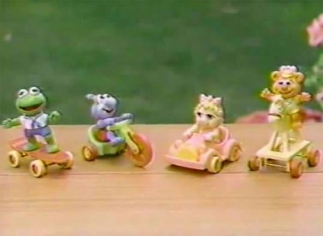 Time For Nostalgia: 'McDonald's' Happy Meal (25 pics)