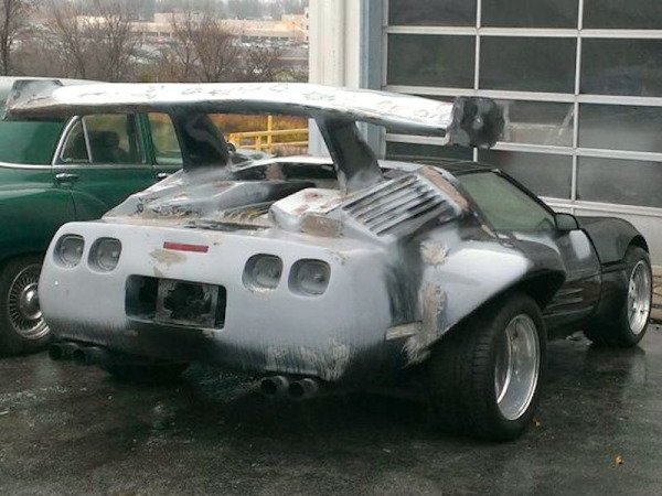 Weird Cars (88 pics)