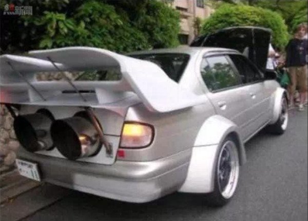 Weird Cars (88 pics)