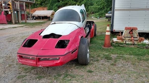 Weird Cars (88 pics)