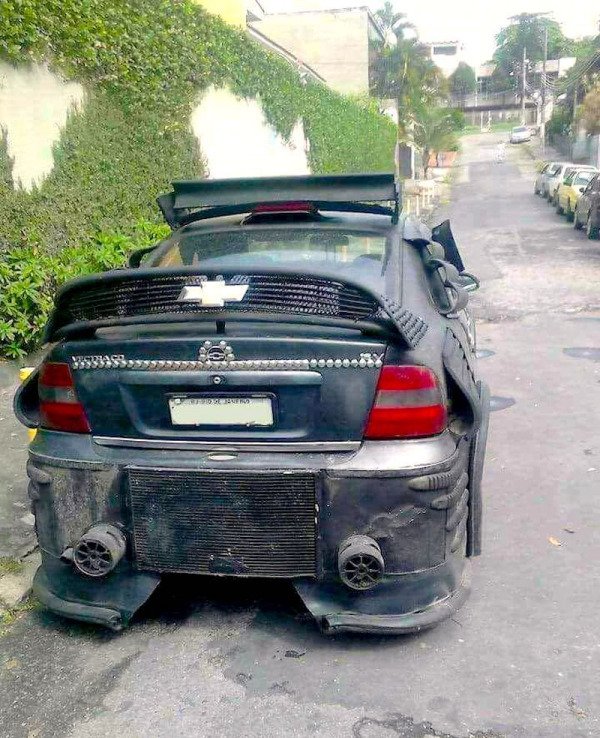 Weird Cars (88 pics)