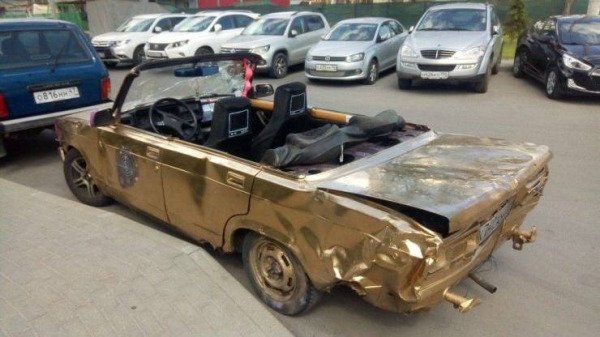 Weird Cars (88 pics)