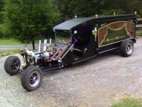 Weird Cars (88 pics)