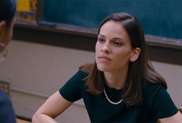 Hot Movie Teachers (17 pics)