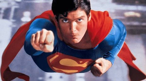 The Best Actors Ever Played Superman (12 pics)