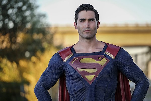 The Best Actors Ever Played Superman (12 pics)