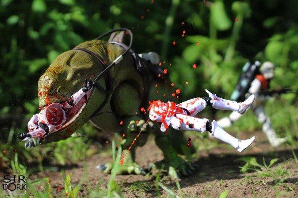 Toy Photographer (36 pics)