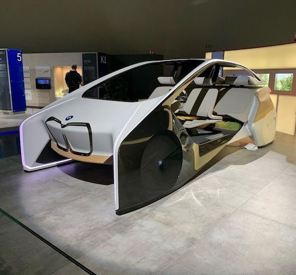 Concept Cars (39 pics)