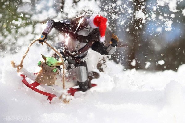 Toy Photographer (36 pics)