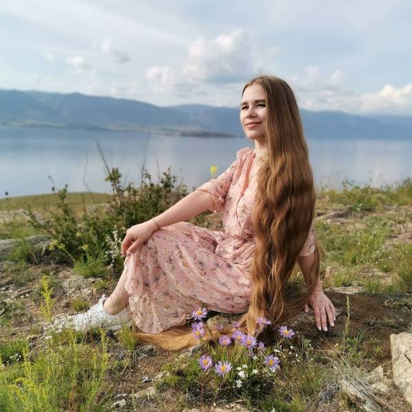 This Russian Woman Hasn't Cut Her Hair In 23 Years (12 pics)