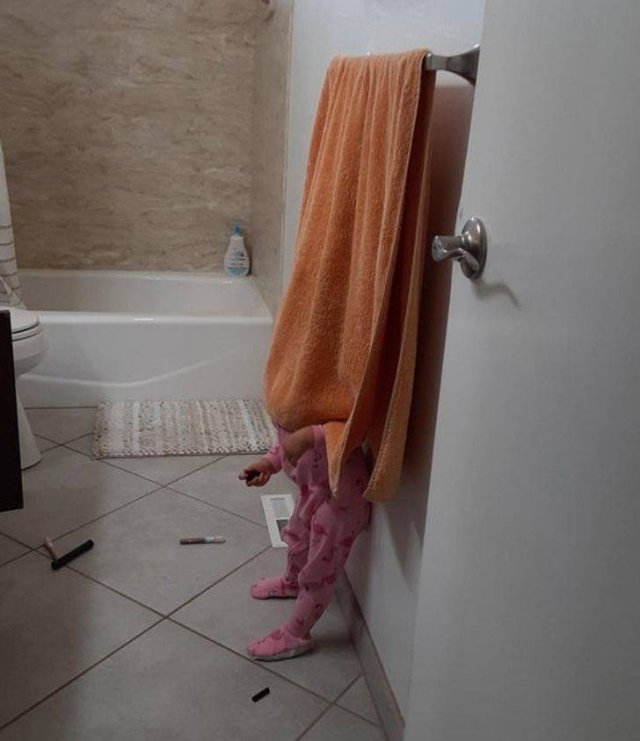 Living With Children (48 pics)