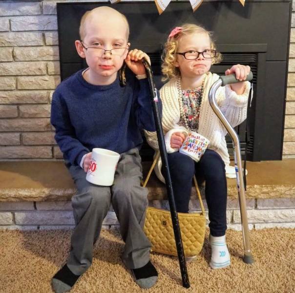 Living With Children (48 pics)