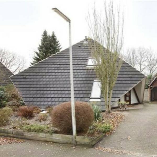 Weird Architecture (30 pics)