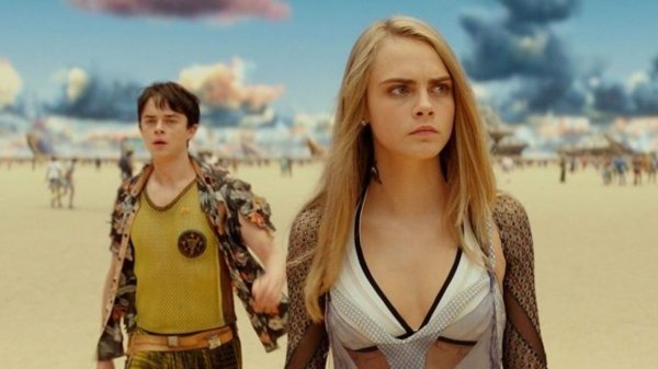These Movies Ended Up Fails (18 pics)