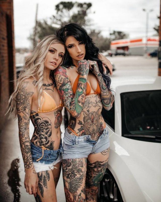 Tattooed Girls (47 pics)