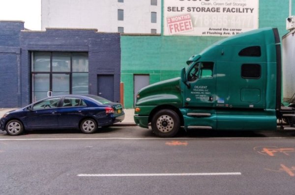 Real Life Coincidences (21 pics)