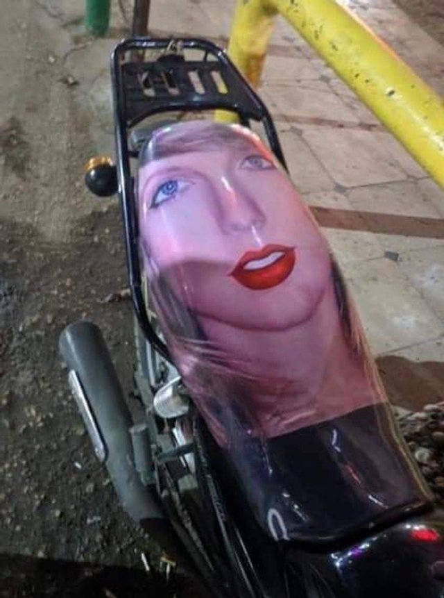 Look Twice (18 pics)