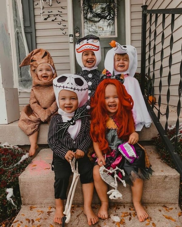 Kids Halloween Costumes (34 pics)