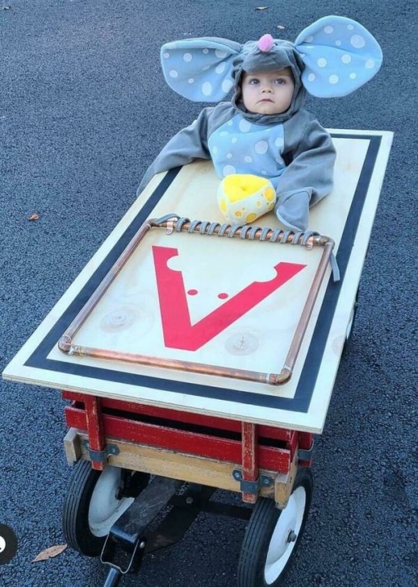 Kids Halloween Costumes (34 pics)