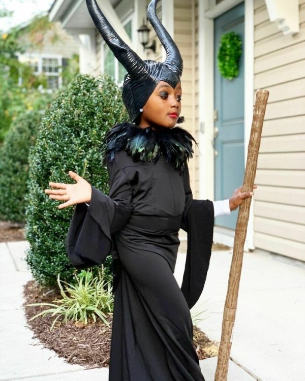 Kids Halloween Costumes (34 pics)