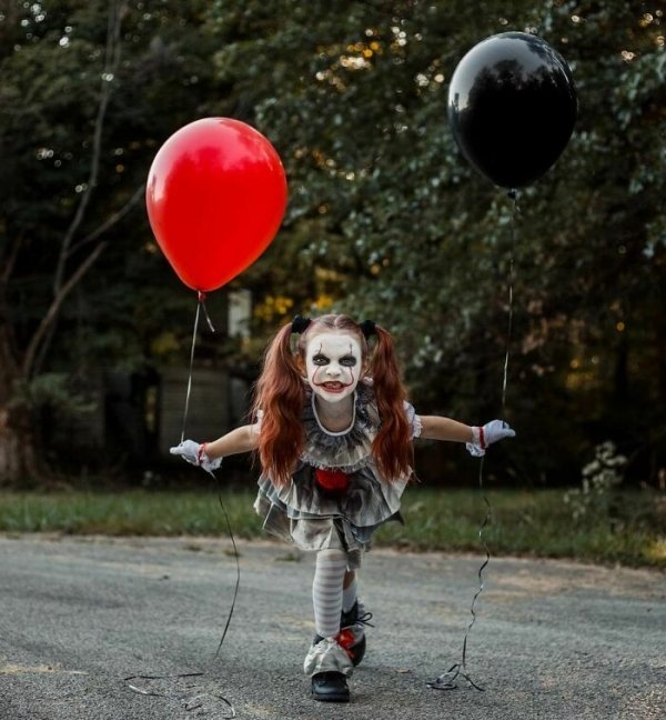 Kids Halloween Costumes (34 pics)