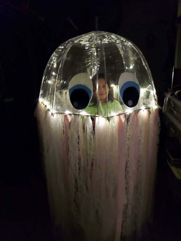 Kids Halloween Costumes (34 pics)