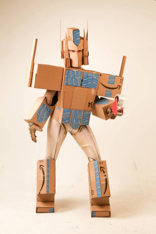 Halloween Costumes (33 pics)