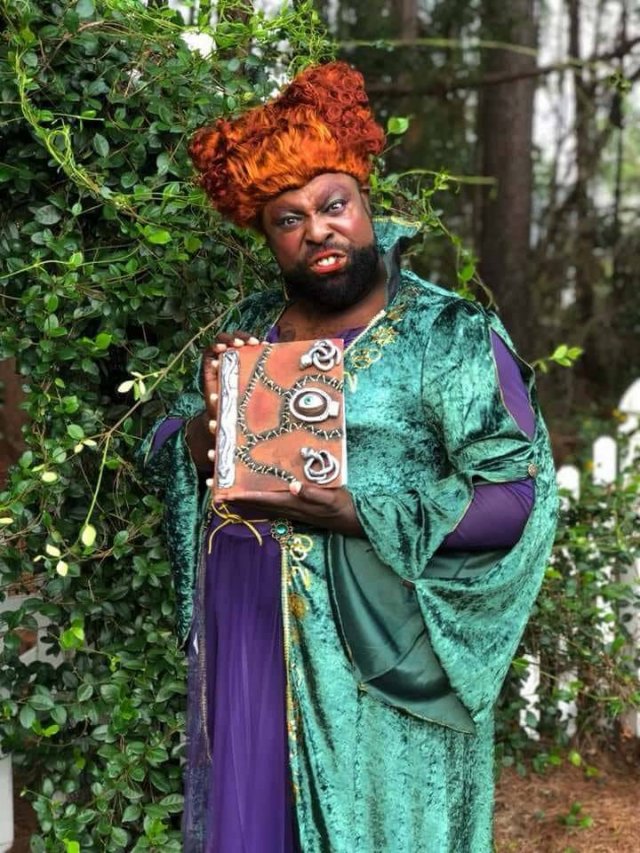 Halloween Costumes (33 pics) Halloween Costumes (33 pics)