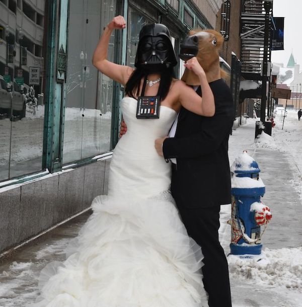 Unusual Weddings (20 pics)
